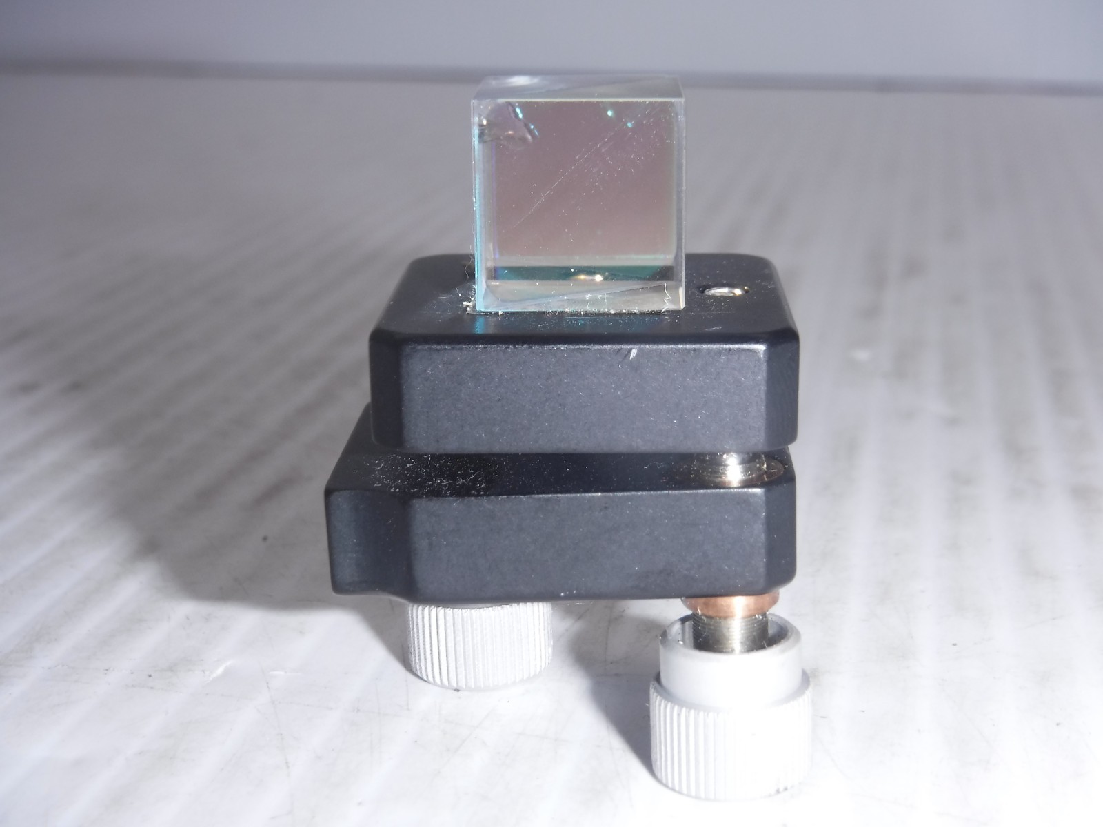 Thorlabs KMS Compact Kinetic Mirror Mount
