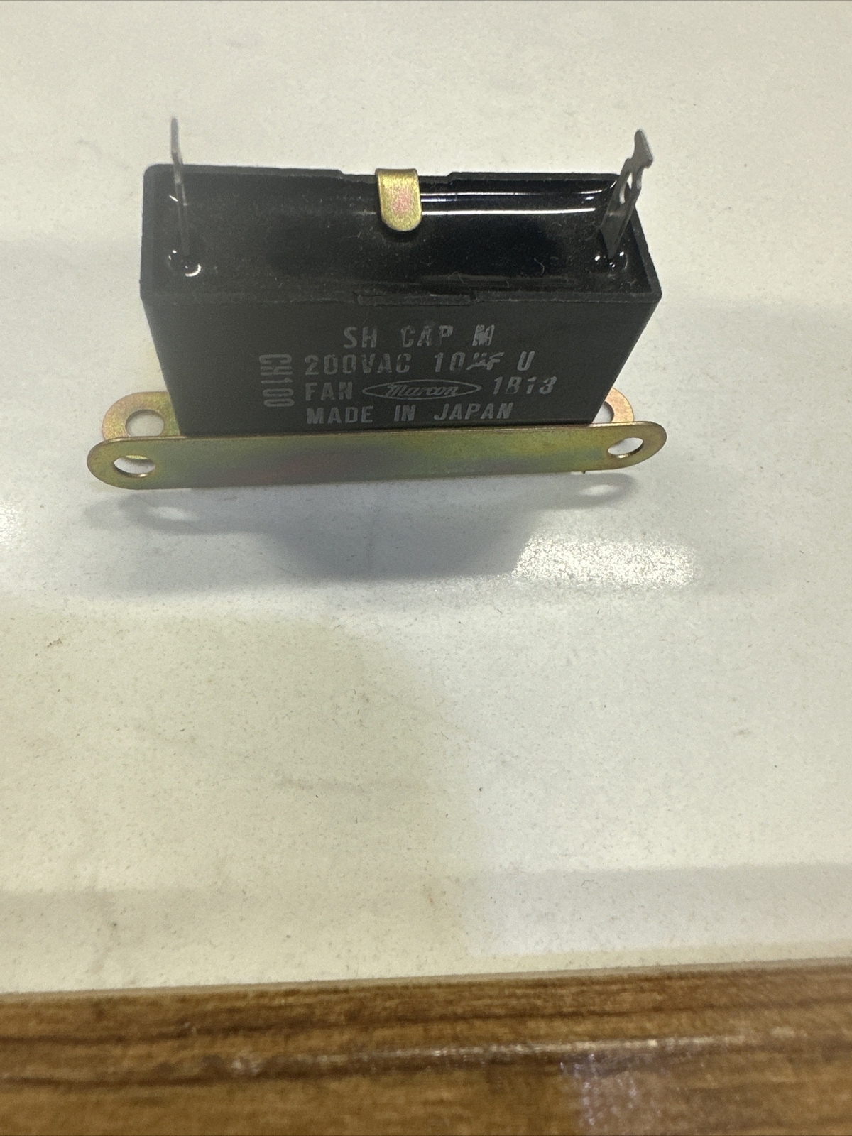 Marcon CH100 Motor Capacitor 10UF 200VAC New Old Stock