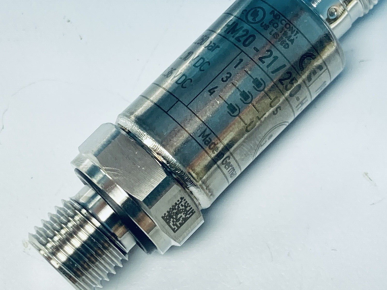 UNUSED REXROTH R901342027 PRESSURE TRANDSDUCER SENSOR 0-250BAR HM20-21/250-H-K35
