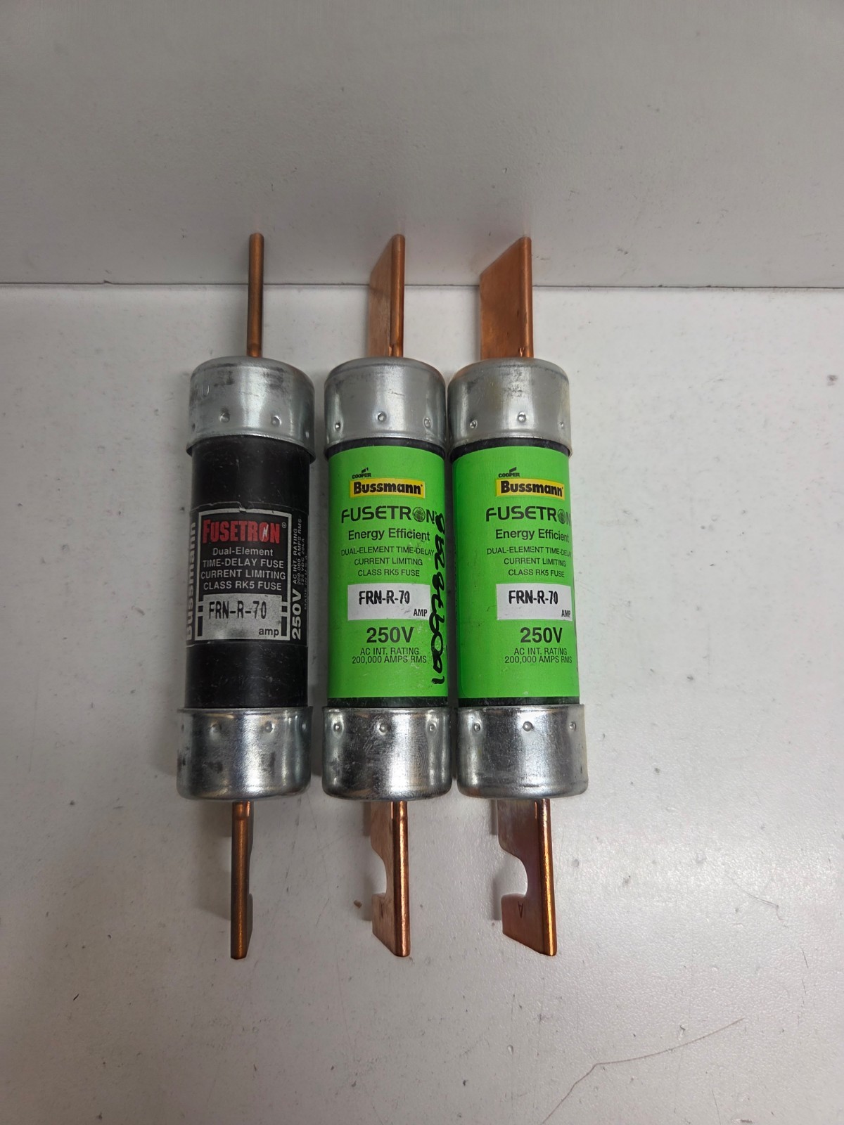 LOT OF 3 NEW NO BOX! BUSSMANN FUSETRON 70A 250V RK5 FUSES FRN-R-70