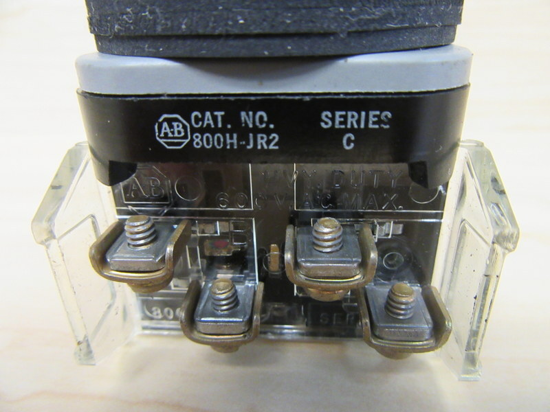 Allen Bradley 800H-JR2B Selector Switch 800HJR2B Series C