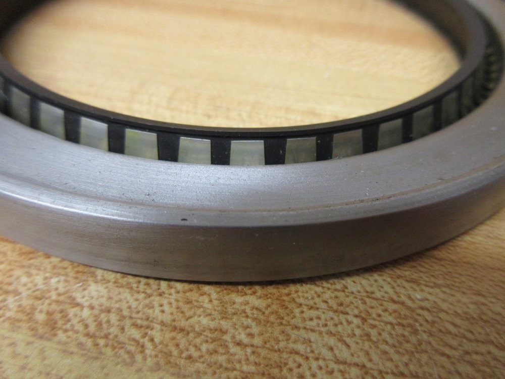 Garlock Klozure 53X2765 Oil Seal