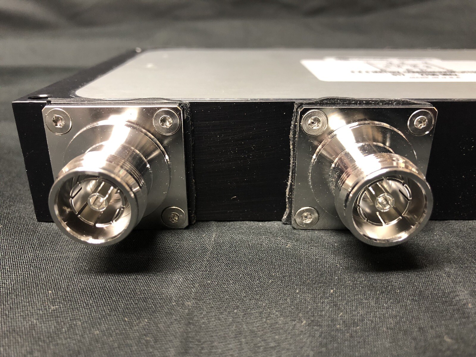 *NOB* Microlab CM-88KE 4×4 Hybrid Matrix Combo Splitter 617-2700 MHz 150W 4.3-10