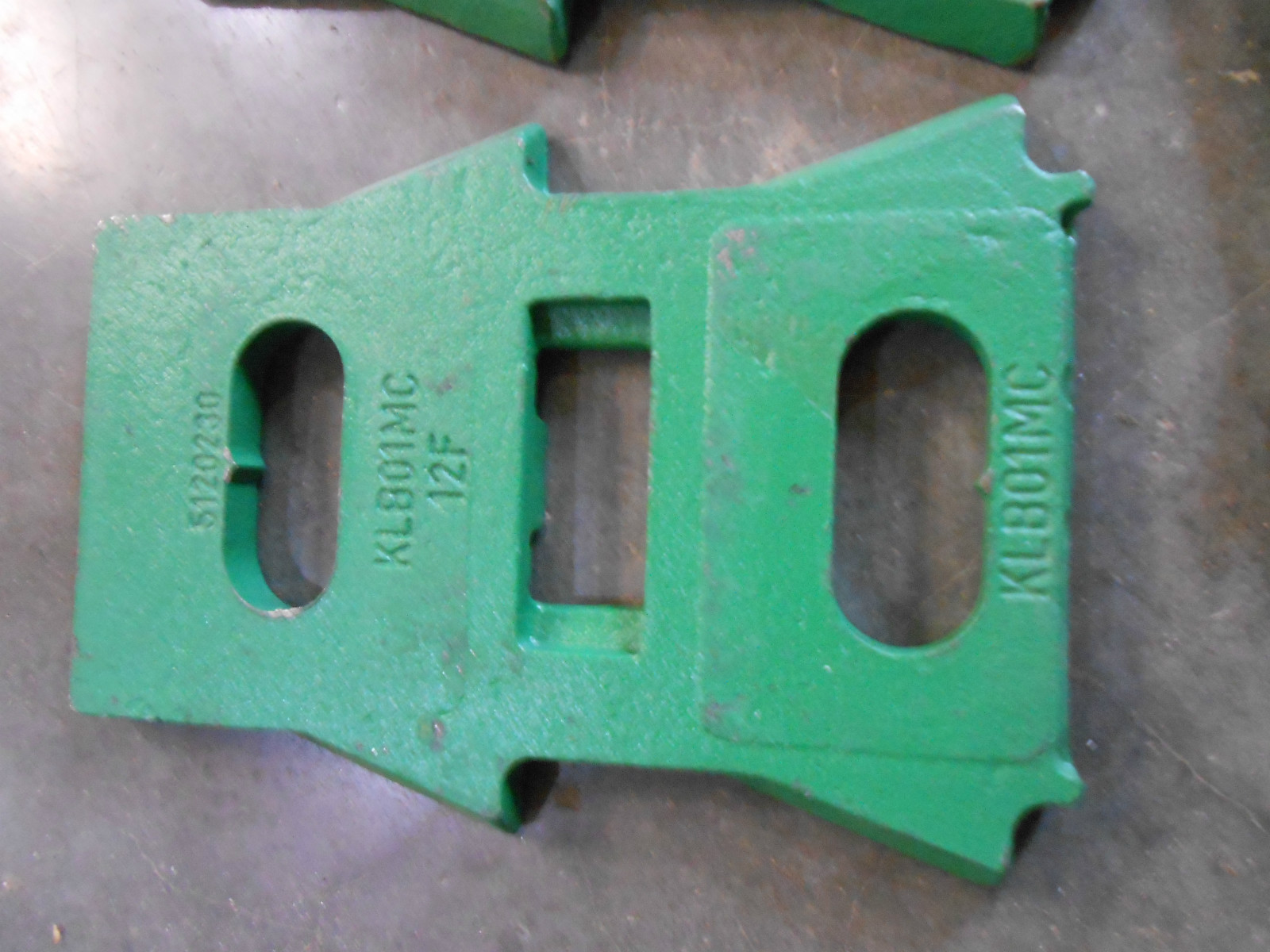 EACO Kwik-Lok Base Plates # KL801MC 12F Qty 4 (EC9-6)