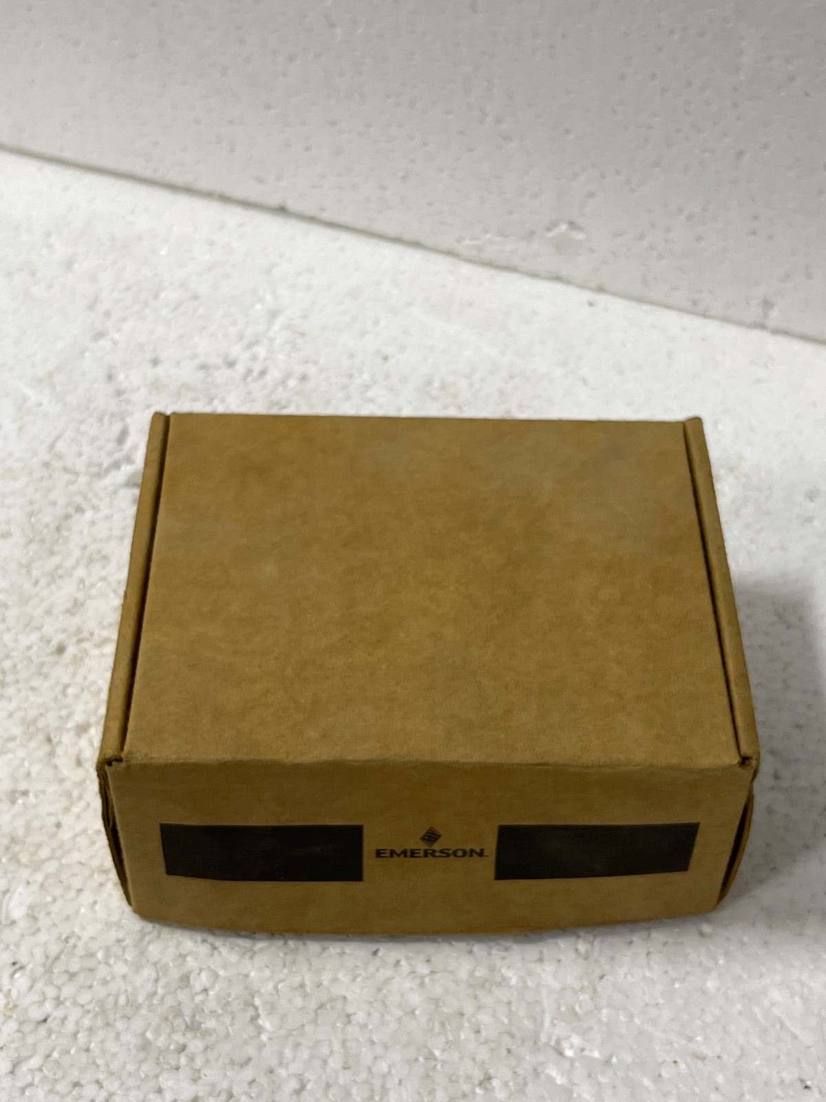 (One Box = 10 Pcs) Emerson GEO10T1R03 Wireless Personnel Tag 00GEO-5000-0003