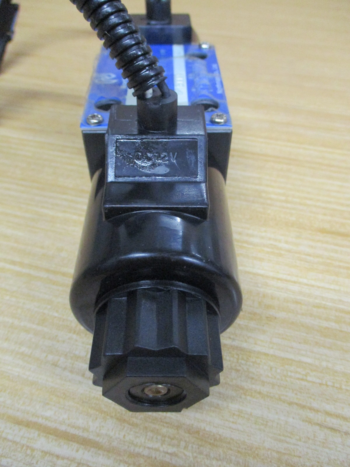 Northman SWH-G02-C6-D12-31-C0 Directional Control Valve