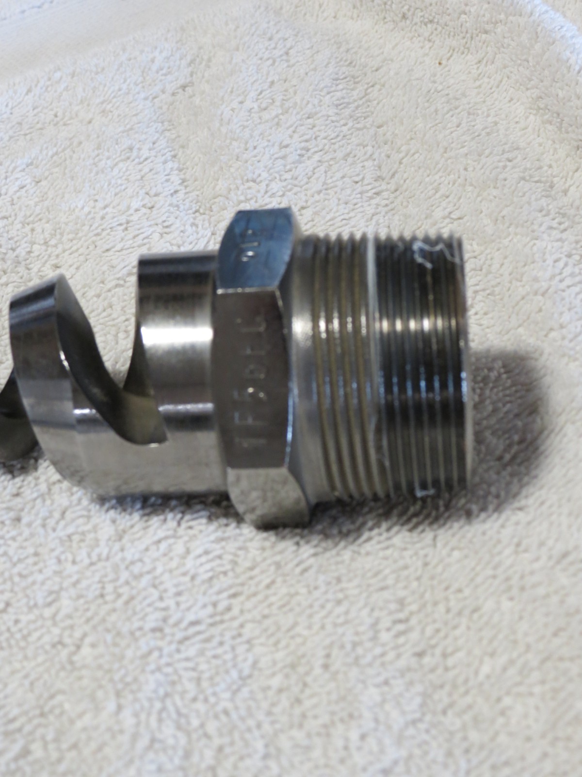 BETE TF56FC FULL CONE SPIRALS 1 3/4″ MALE STAINLESS STEEL