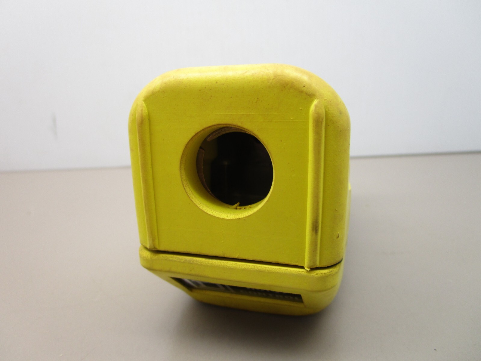 Square D 73170 B-62Y 2-Button Hoist Control Enclosure Yellow Molded Rubber Case