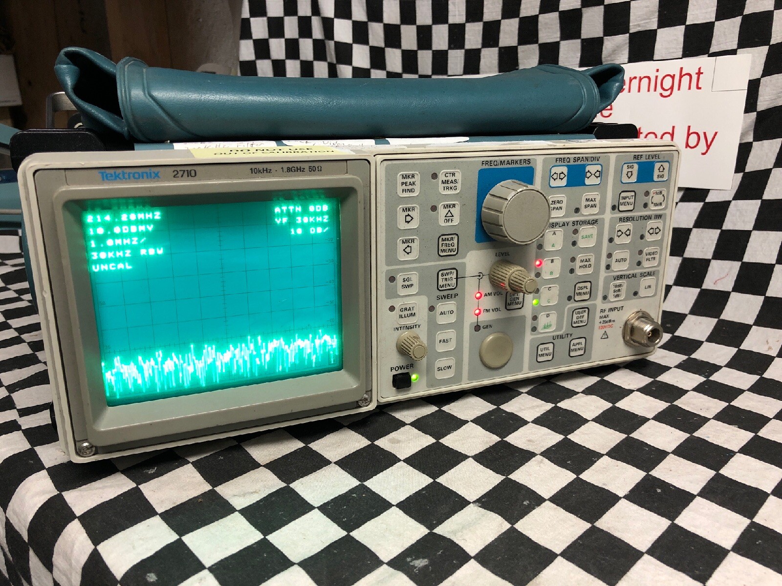 TEKTRONIX 2710, Spectrum Analyzer, NO POWER CORD