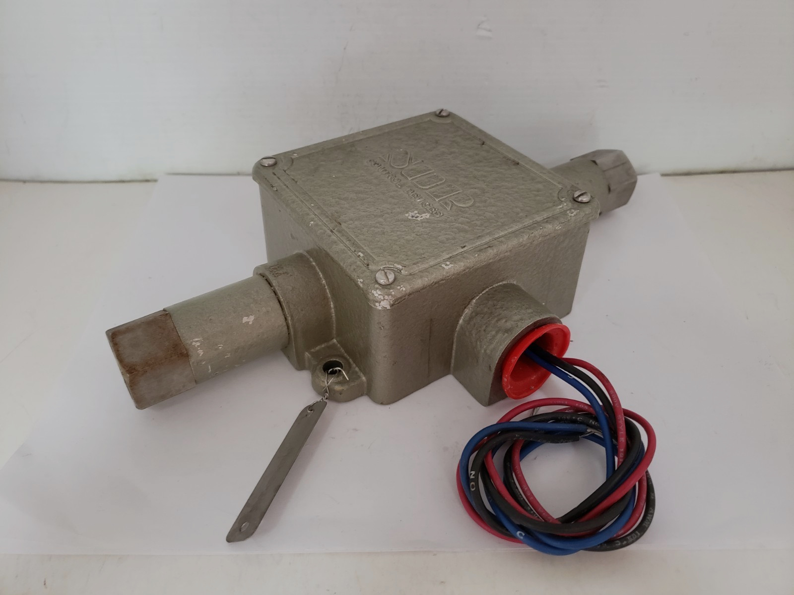 SOR 14R3-K5-R1-C2A-RR PRESSURE SWITCH 15-150PSI NNB