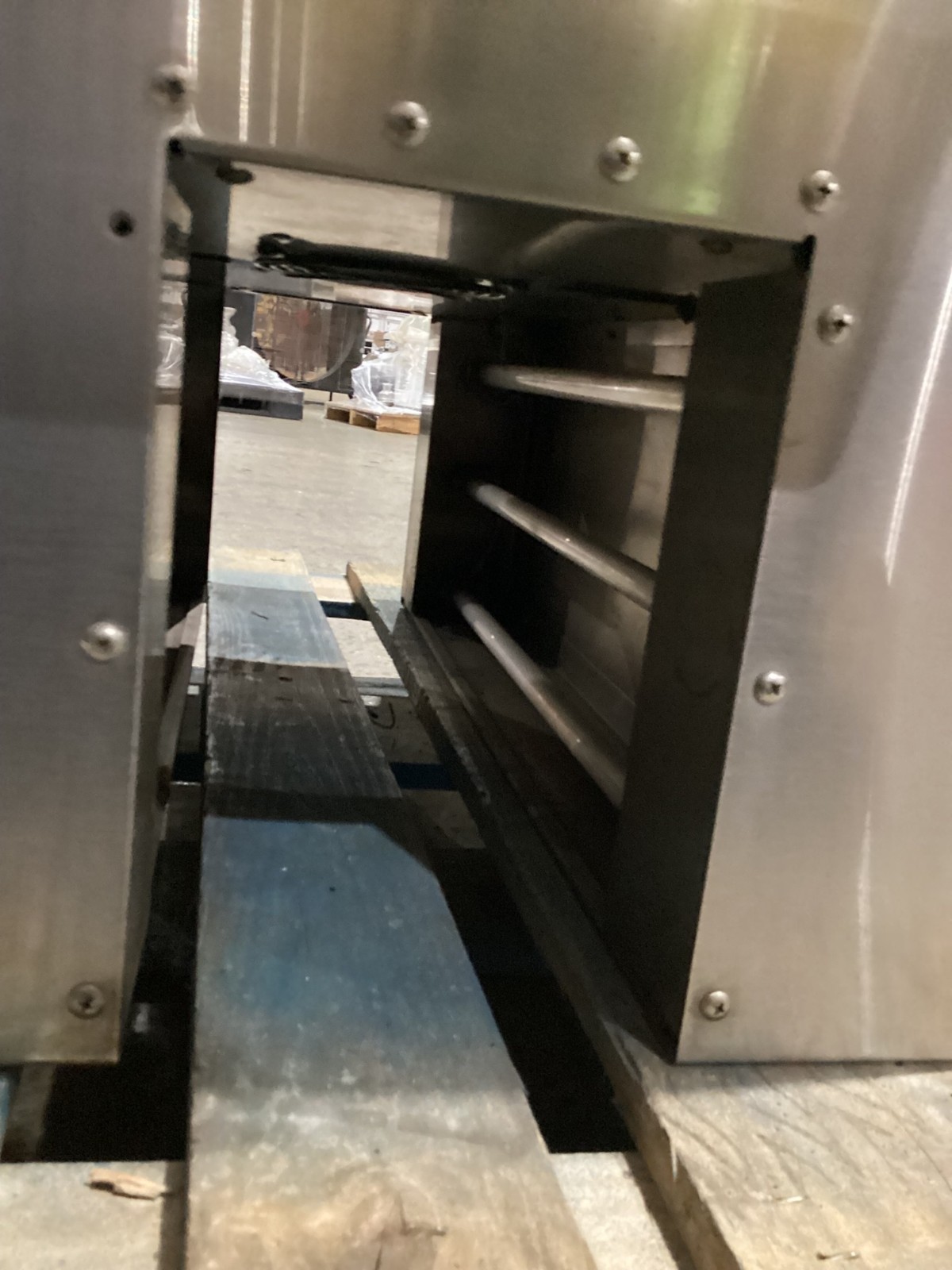 OAL FIRO/RE-6/9/24-6L HEAT SHRINK TUNNEL NO STAND USED