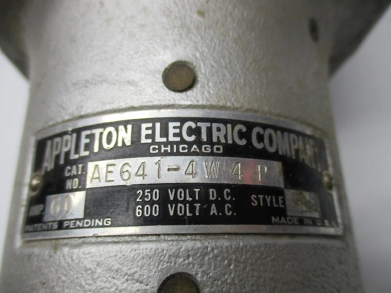 APPLETON AE641-4W 4 Receptacle