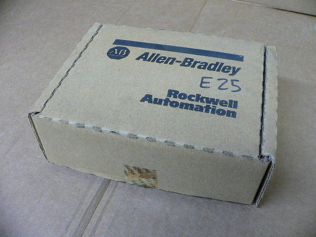 Allen-Bradley 1761-Net-Aic Ser /B Micrologix Advanced Interface Converter New