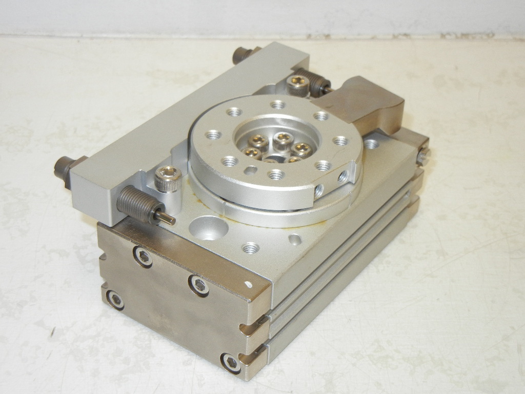 SMC MSQB30H2 NEW 30MM PNEUMATIC ROTARY ACTUATOR WITH TABLE MSQB30H2