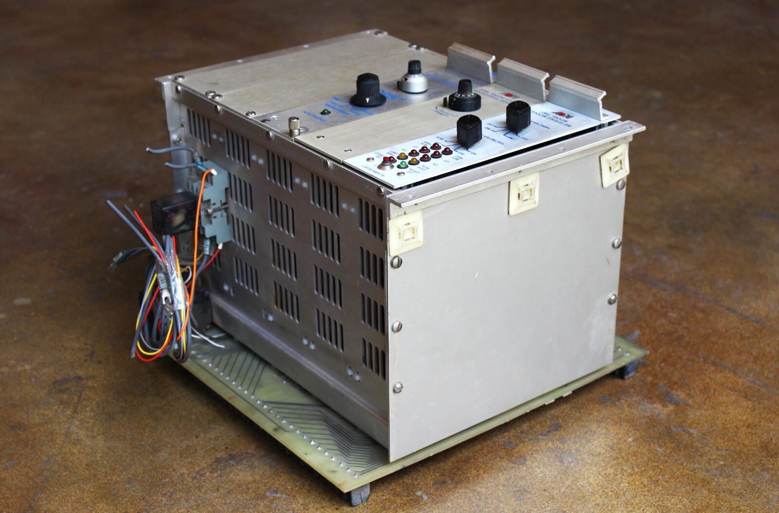 NOV INTEGRATED POWER SYSTEMS IPS POWER SUPPLY 016-002500 MOTHERBOARD SN# 1040