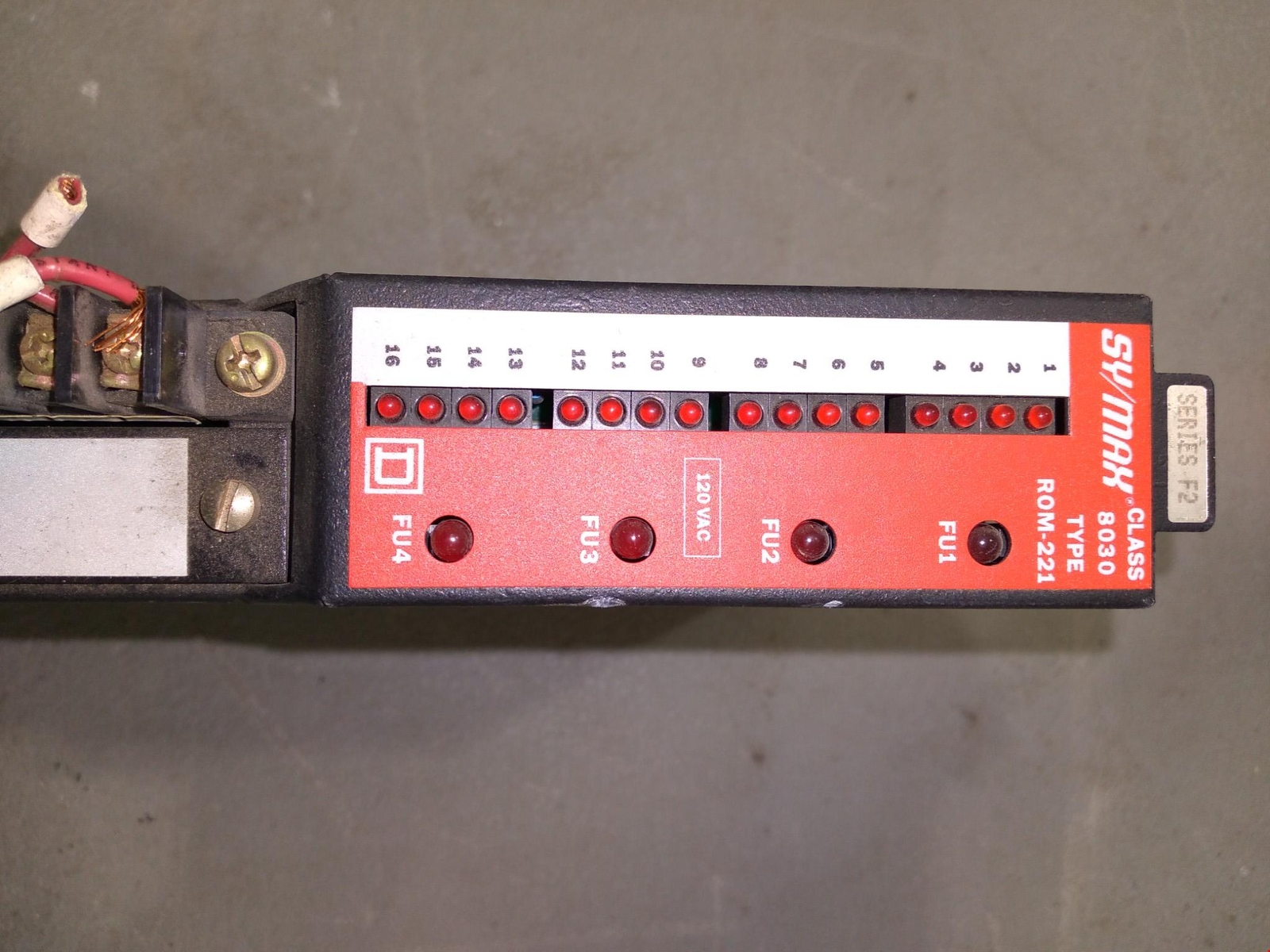 SQUARE D SY/MAX ROM-221 CLASS 8030 SER.F2