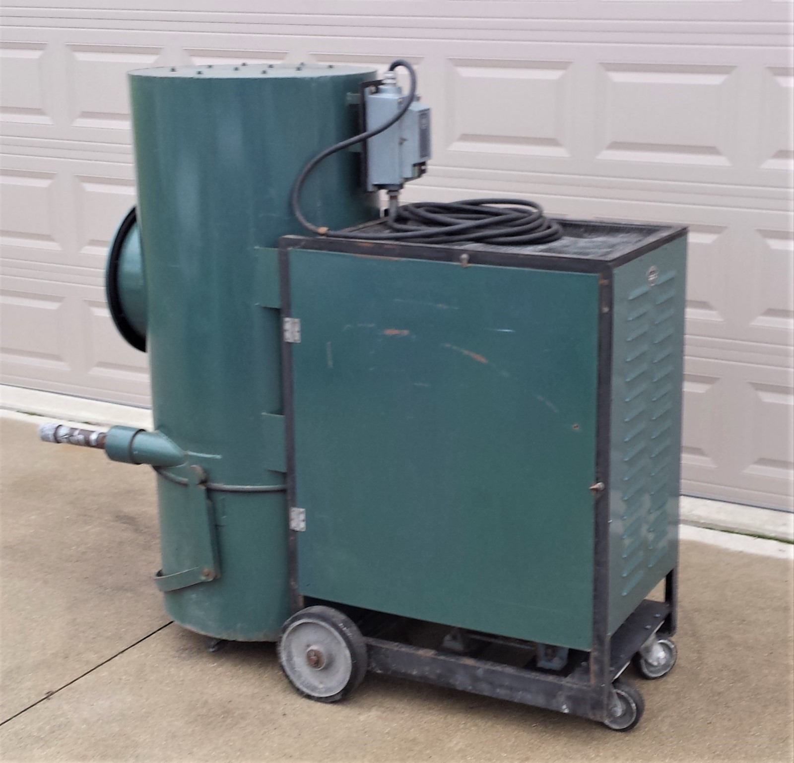 Aroco Wand PB5 Portable Hazardous Location Vacuum Cleaner, 208V 3PH 60Hz