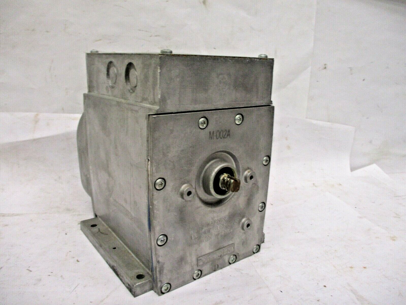 New Open Box Honeywell Modutrol Motor M745A1011 24V 50/60Hz 28W 1.4Amp A4302DH