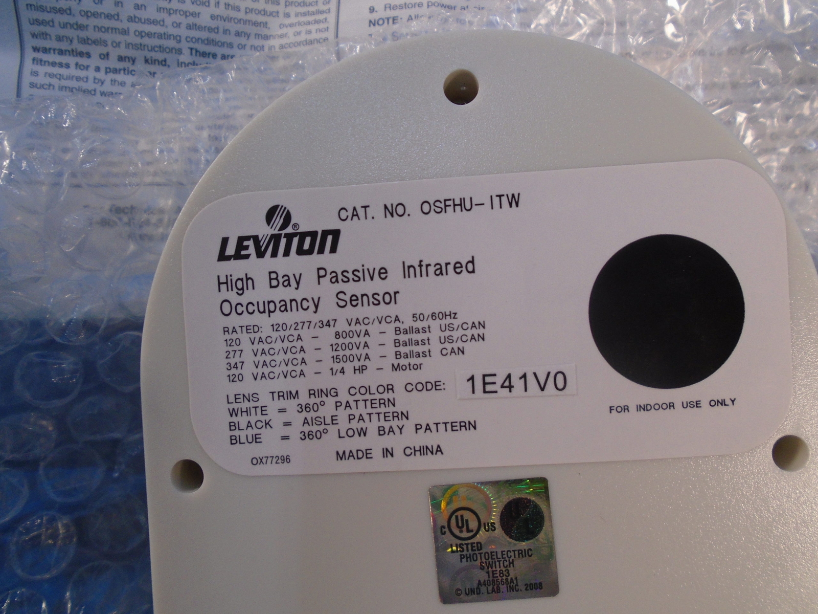 NIB LEVITON OSFHU-ITW 1E41V0 FIXTURE-MOUNTED PIR HIGH-BAY SENSOR 1 YR WARRANTY