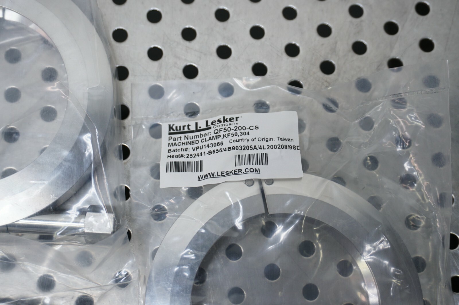(2 sets) Kurt Lesker Vacuum Clamp – QF50-200-CS w/ SRB centering ring