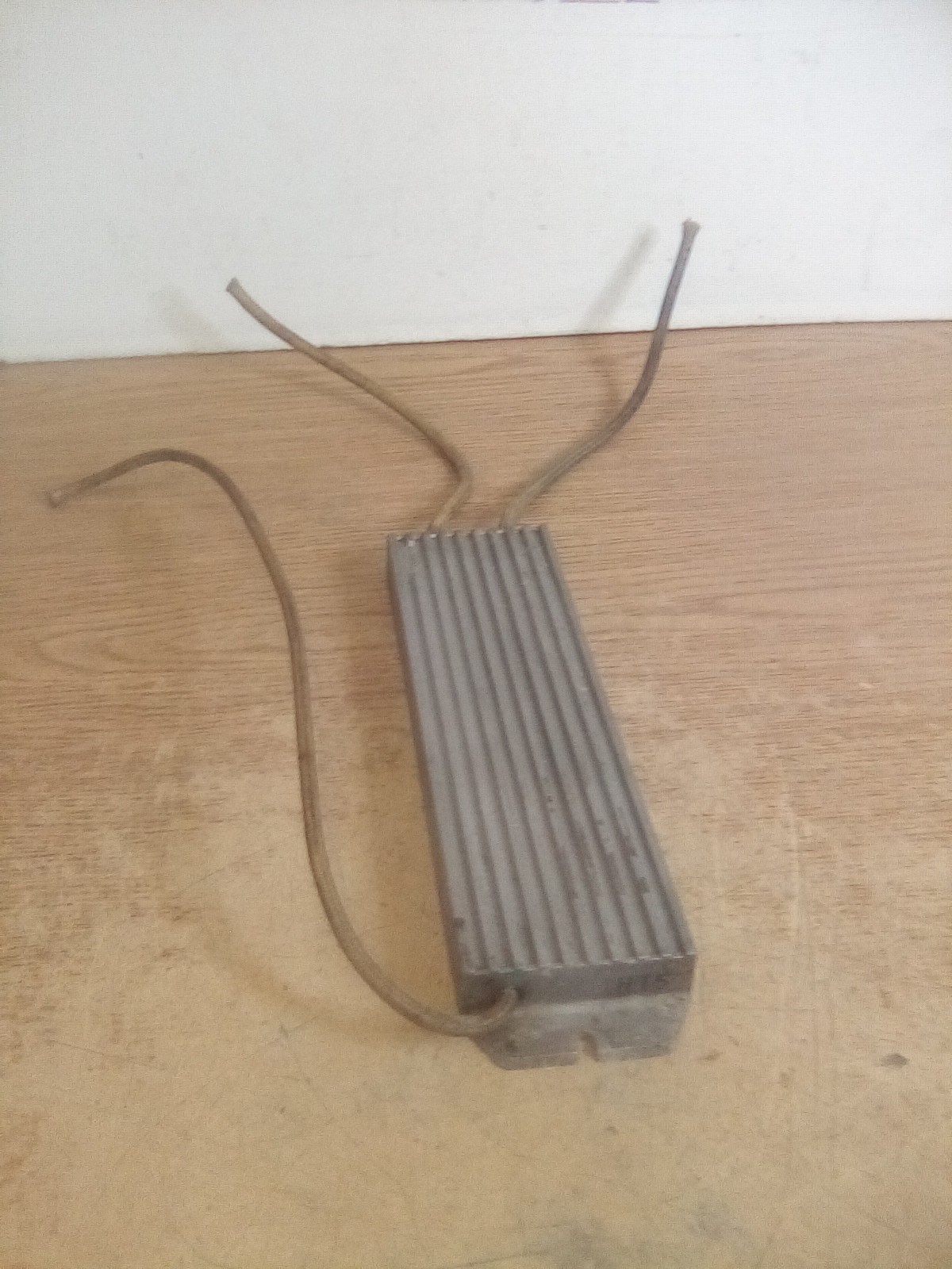 Micron 10… BKO-NC1120-H15 220W 7.5OHMK 0.15OHMK Block Resistor