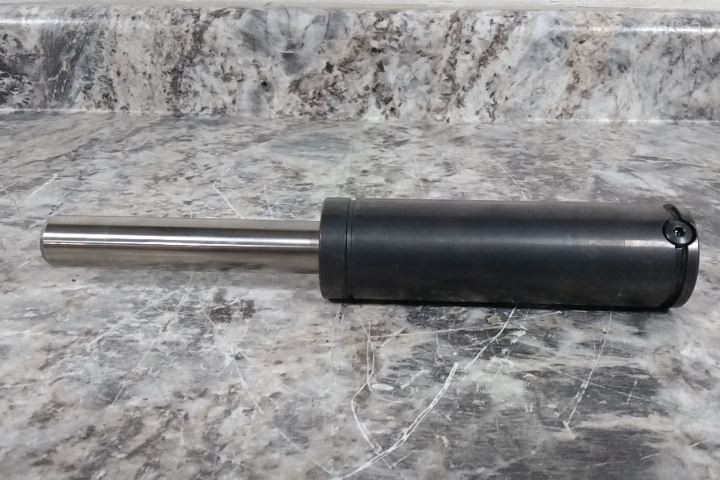Raymond X500-100 3-29/32 In Stroke Length 8-31/32 In Extended Length Gas Spring