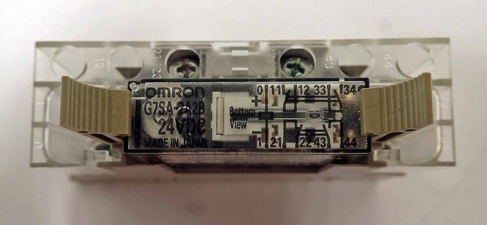 OMRON G7SA-2A2B RELAY 24Vdc W/ P7SA-10F-ND RELAY SOCKET 24Vdc LOT OF 2 TESTED!