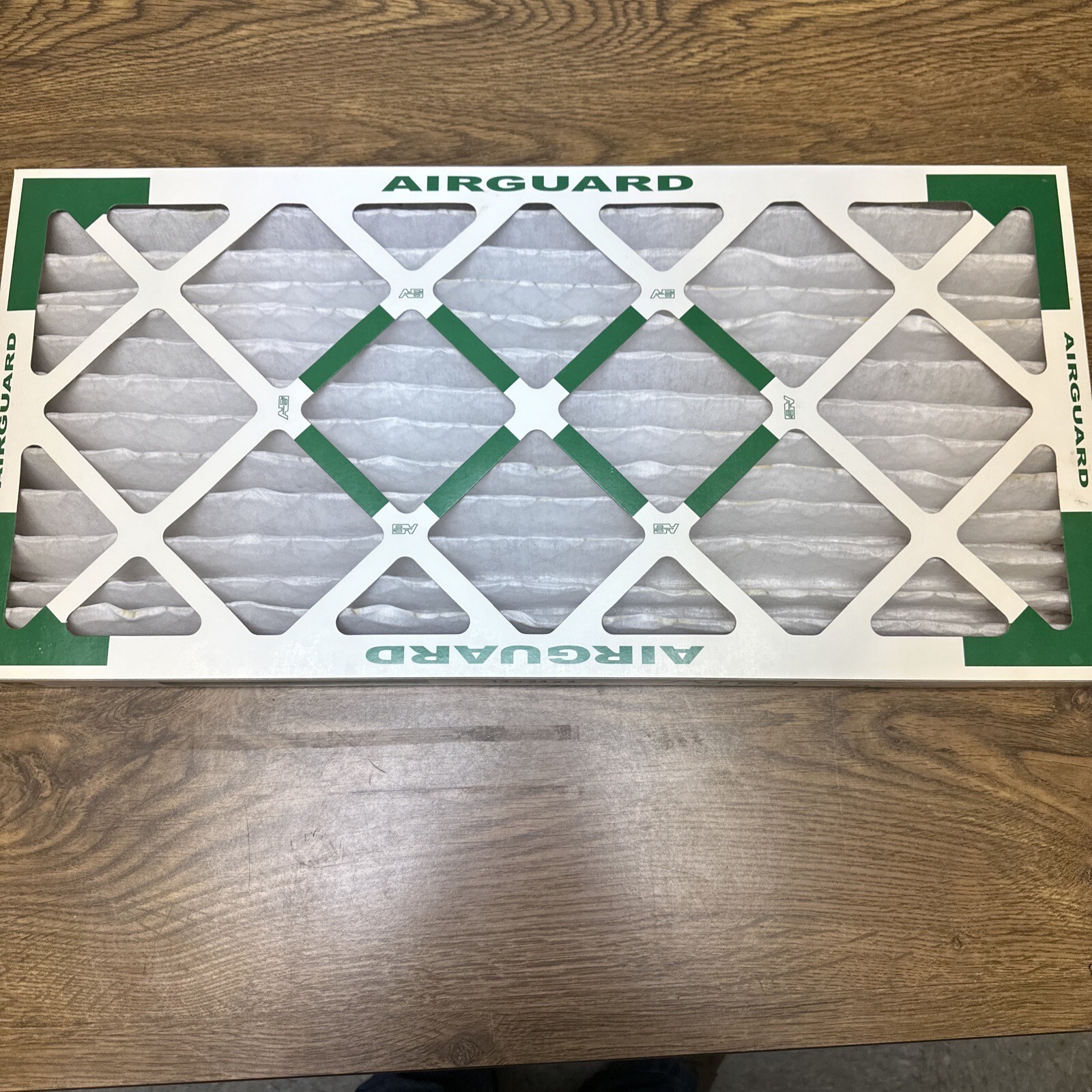 Airguard,DP40-STD2-210 12X24X2,Air Filter Box of 12