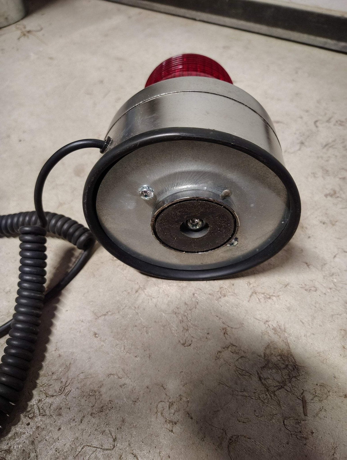 North American Signal MIPM-R Visual Signal Light Red 12V Magnetic Base