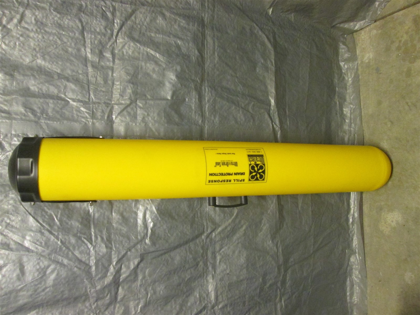 ULTRATECH 2143 Spill Response Drain Seal Wall Mount 54″ x 8-1/2″ x 8-1/2″ NEW