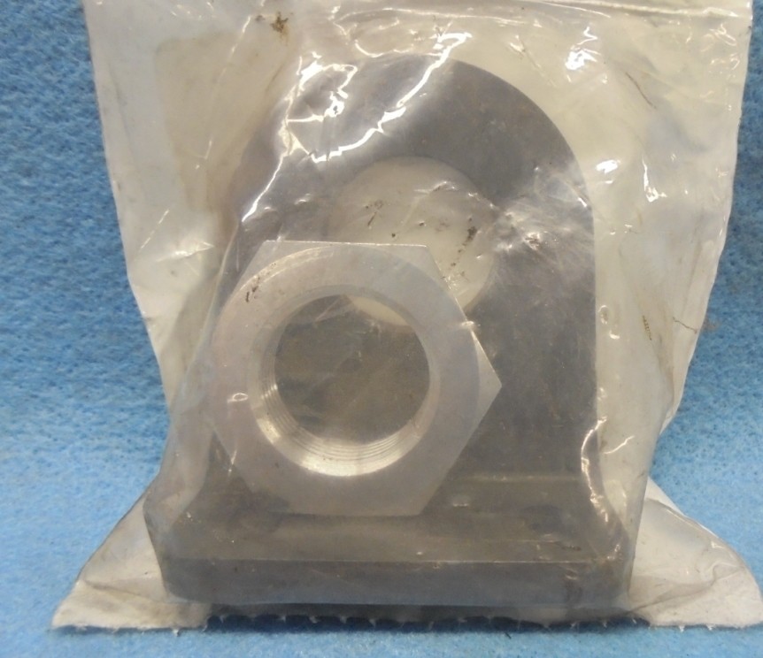 ALLENAIR CYLINDER A-232 TIE ROD FOOT MOUNTING PLATE, BORE 1-1/8″ OR 2″