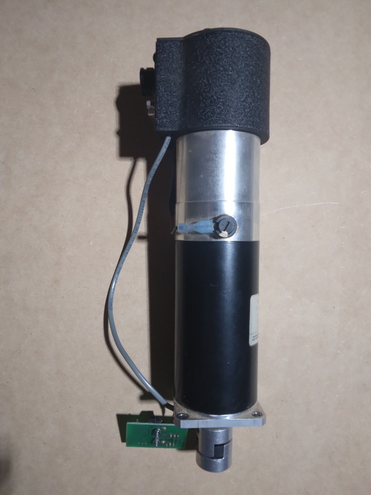 MCG Servo Motor and Encoder Part # 2234-MB4281 H50R11-0242 from Techno Isel Mill