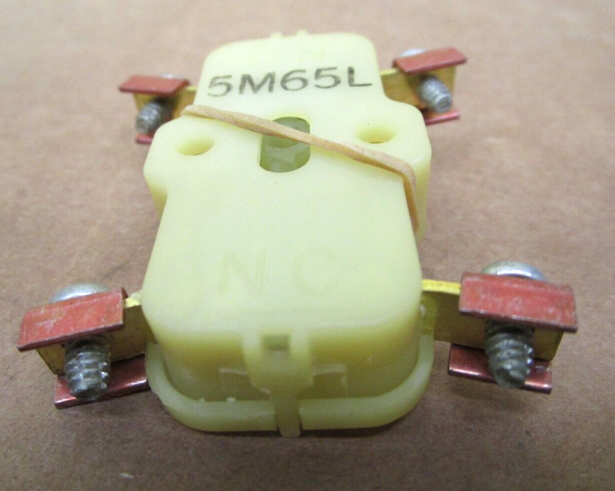 Ward Leonard 5M65L N.O.-N.C. Low Power Auxiliary Contact Assembly 50997LR