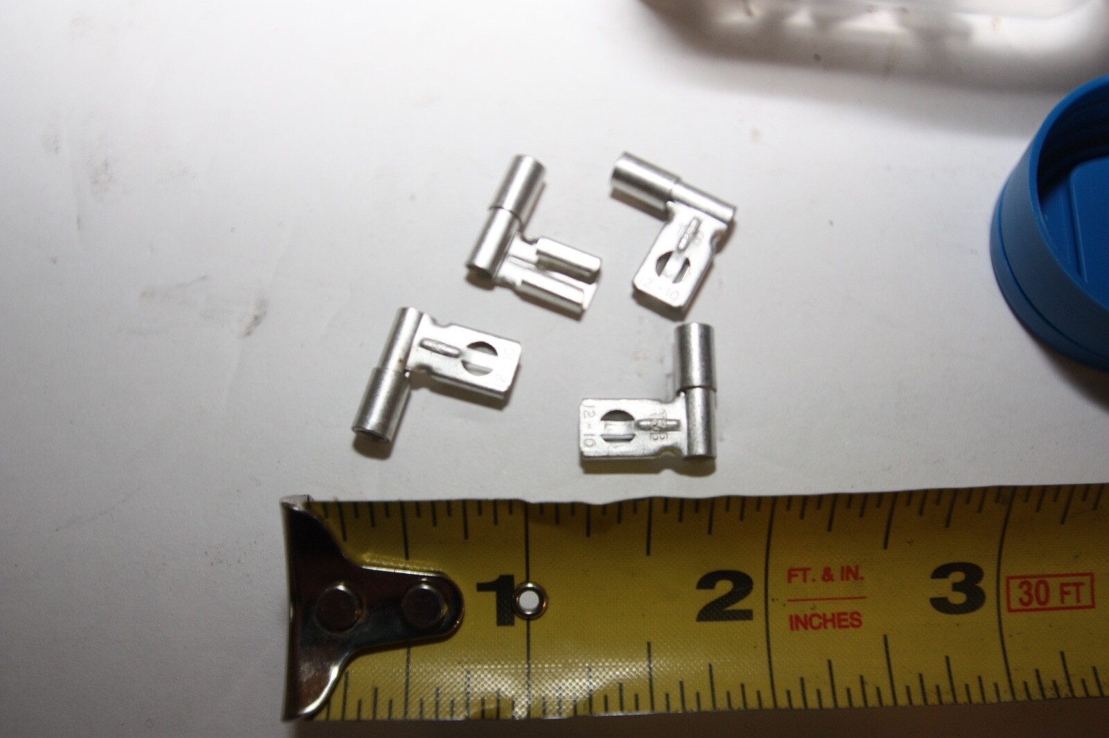 NEW 50 Thomas & Betts 90 deg C10-250A Sta-Kon Terminal Connectors spade crimp