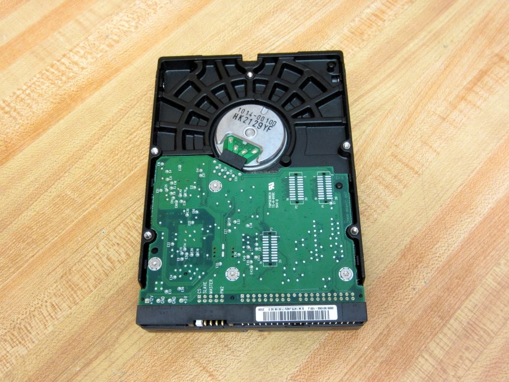 Western Digital WD800BB-32CAA0 80GB IDE Hard Drive WD800