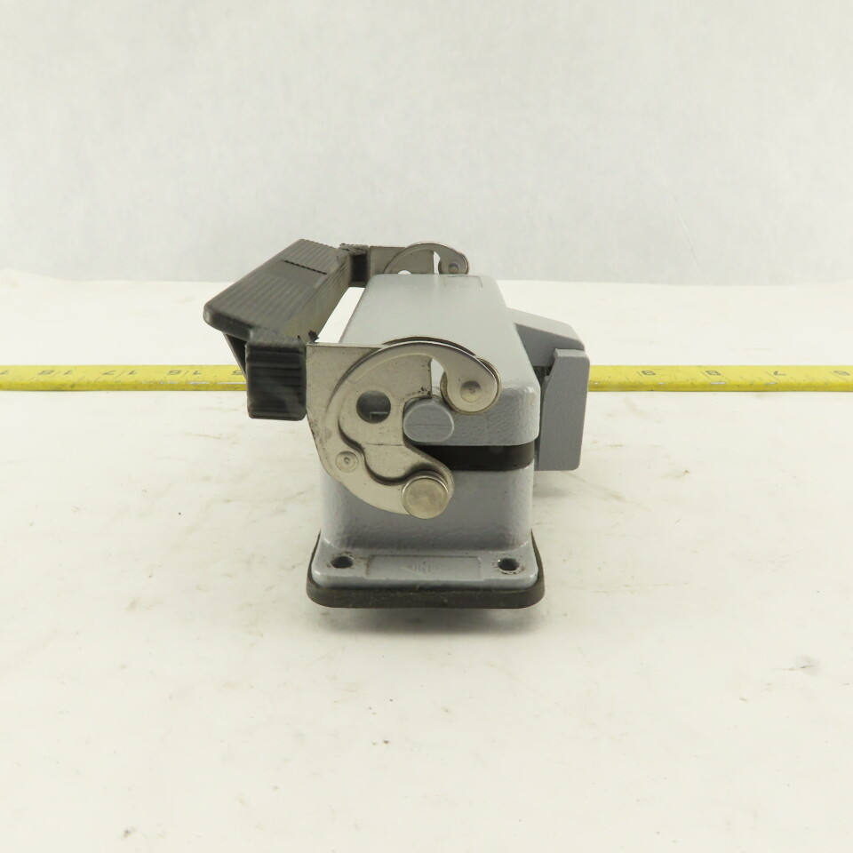 ILME CHI-24LS C-Type Bulkhead Mount Hosing Single Lever Lid W/115V Outlet Lot/15