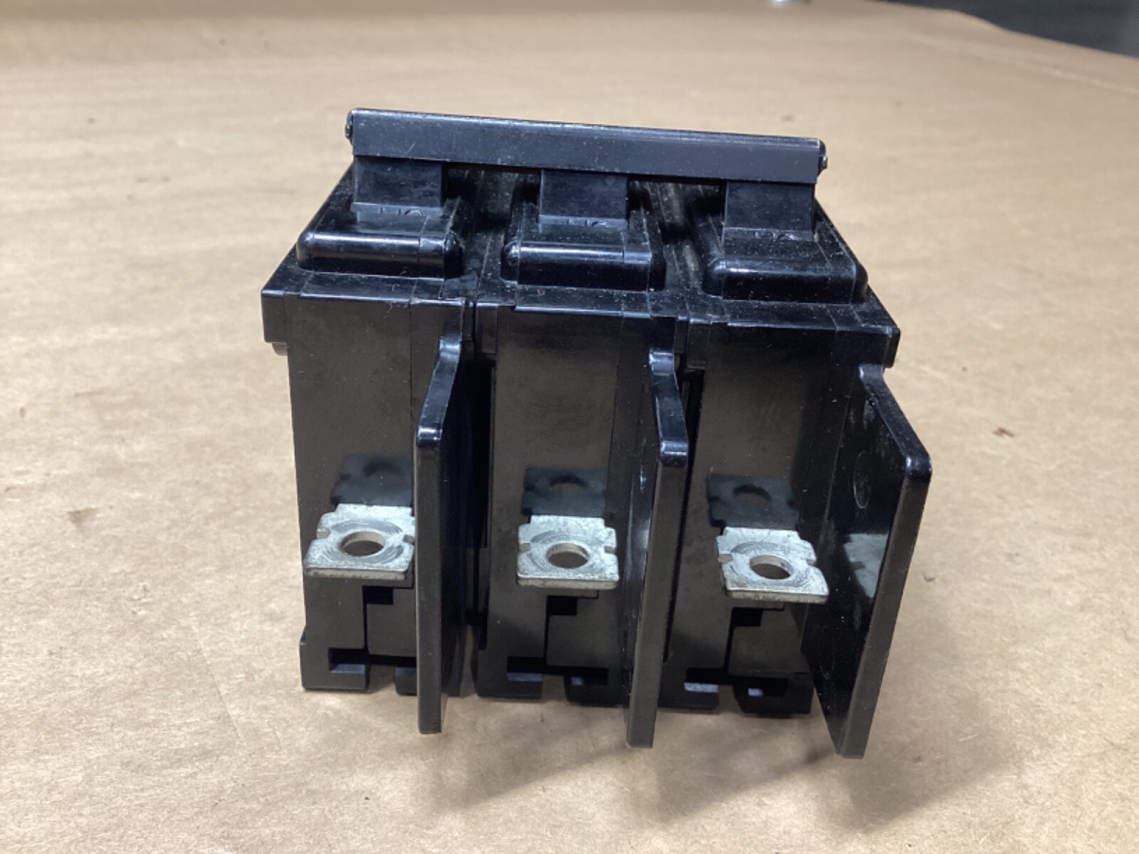 ITE Circuit Breaker BQ3B030 Type EQ-B 30A 3 Pole #112F268*CO