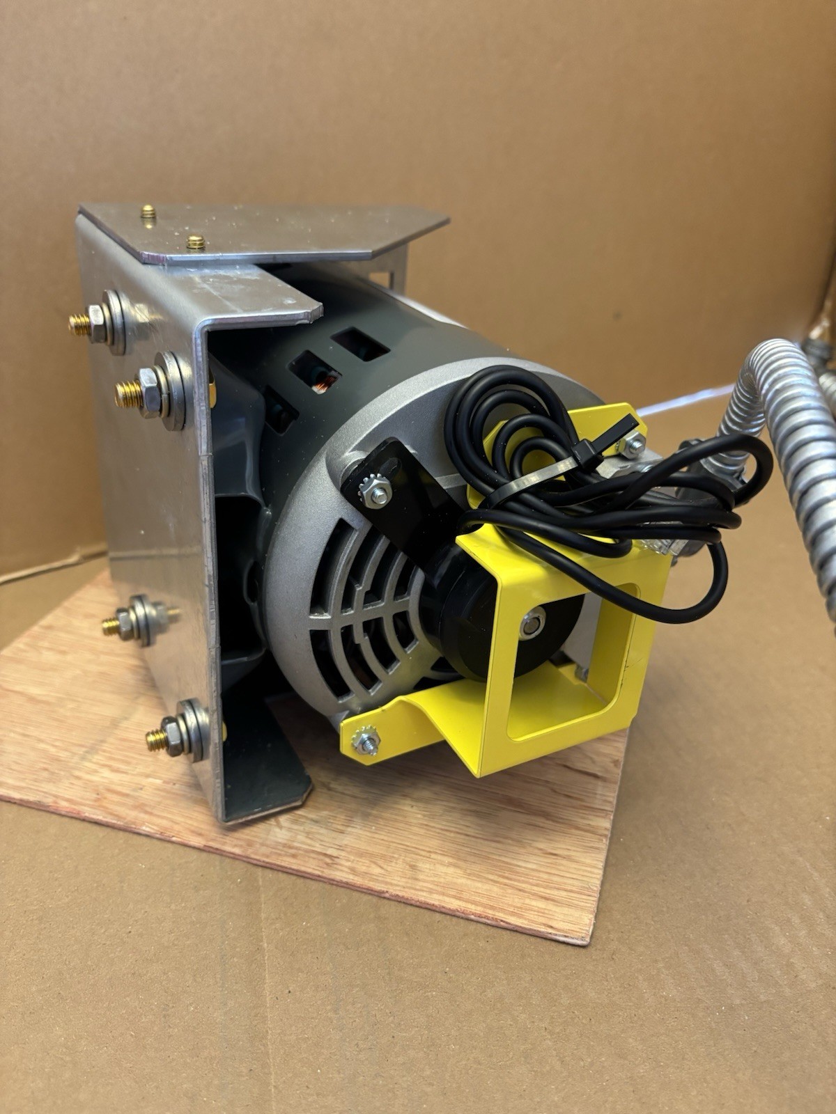 IMPERIAL ELECTRIC P055DJP1668 MOTOR 1/2-HP 1140-RPM 120V 3-PHASE Y89S-6-143-001