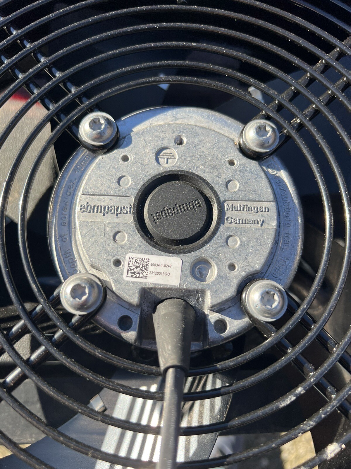 ebm-papst W2D300-CP02-48 Cooling Fan W Grate Y400v 60hz .48a 300w 2750min Top Ou