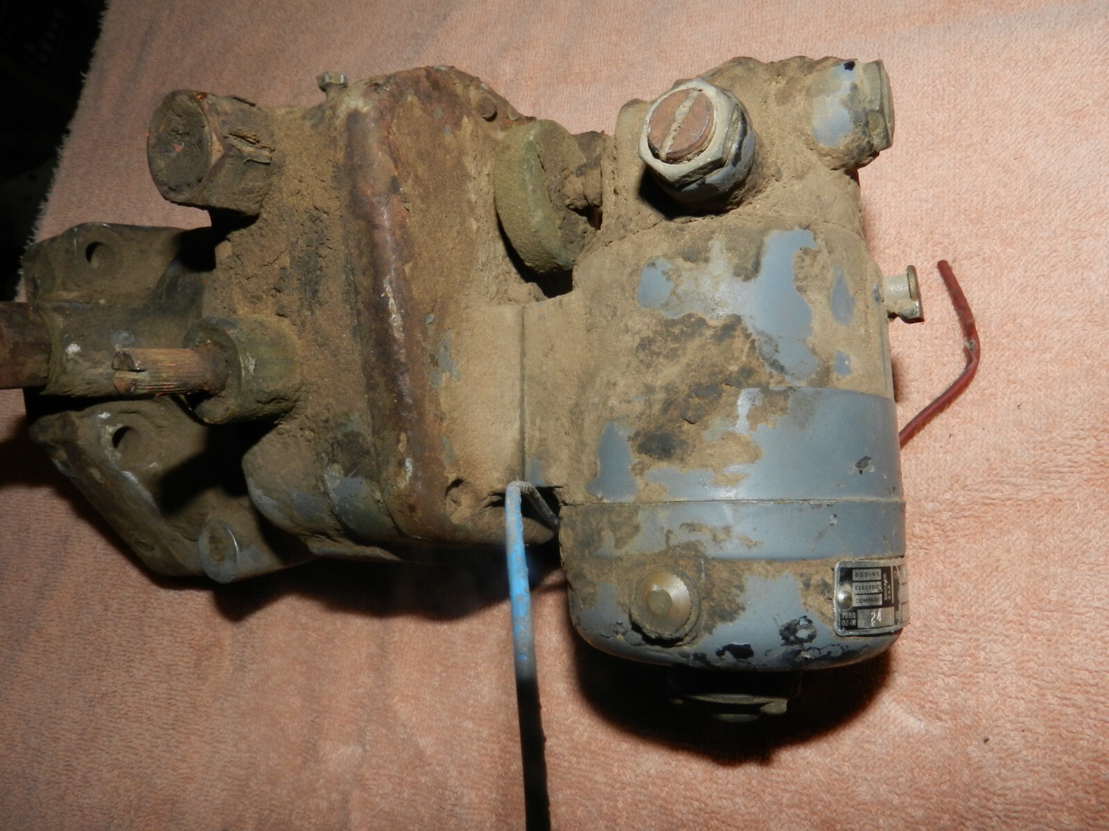 WOODWARD GOVERNOR 8561-301 Parts or repair core