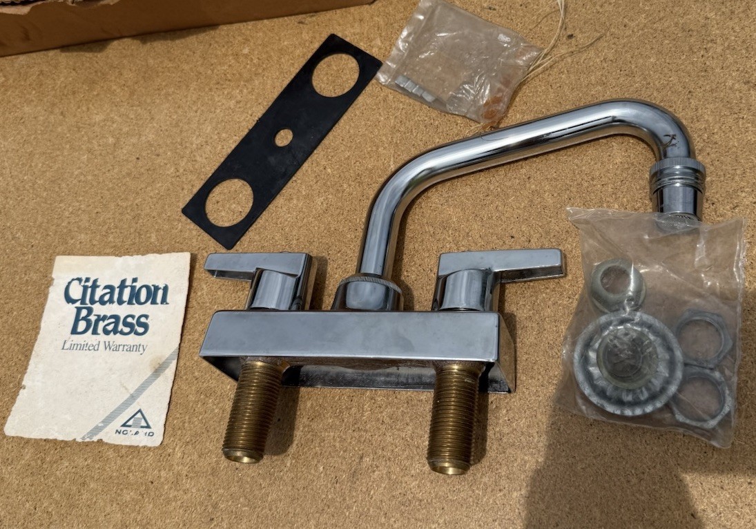 Vintage Central Brass Model C4400Z-6″ Kitchen Faucet 6 Inch 2 Lever ADA