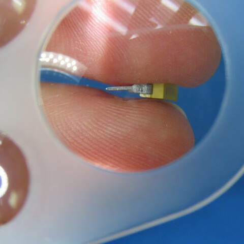 AVX MD015E334MAB Qty of 60 per Lot .33uF 20% 50V Cer Z5U