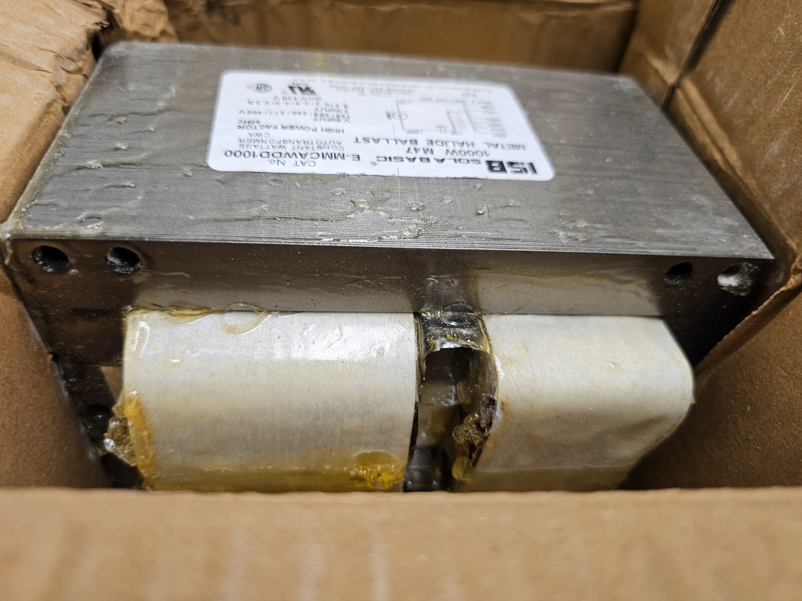 ISB Sola Basic E-MMCAWDD1000 1000W Metal Halide Core Coil Ballast M47 MH Lamp