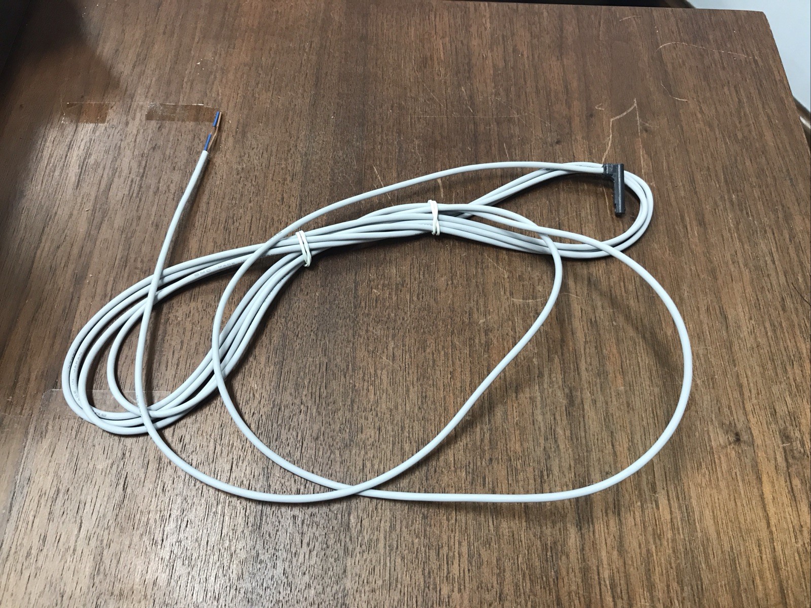 NEW No Package SMC D-A93VL REED PNEUMATIC AUTO SWITCH, 2 WIRE, 3M LENGTH