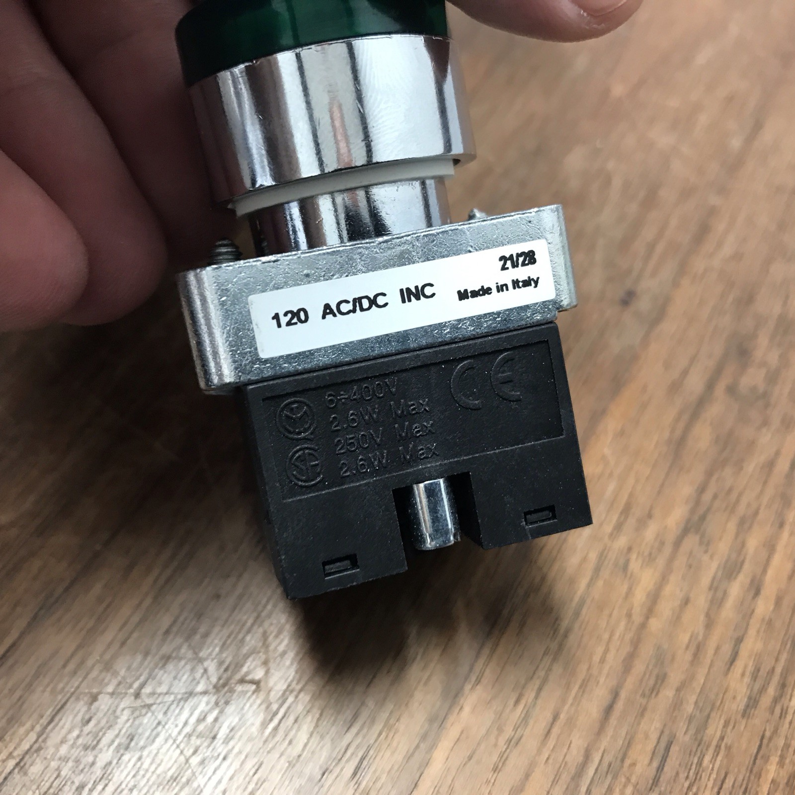 NEW OLD STOCK! AUTOMATION DIRECT 120V ILLUMINATED GREEN PUSH BUTTON GCX1202-120