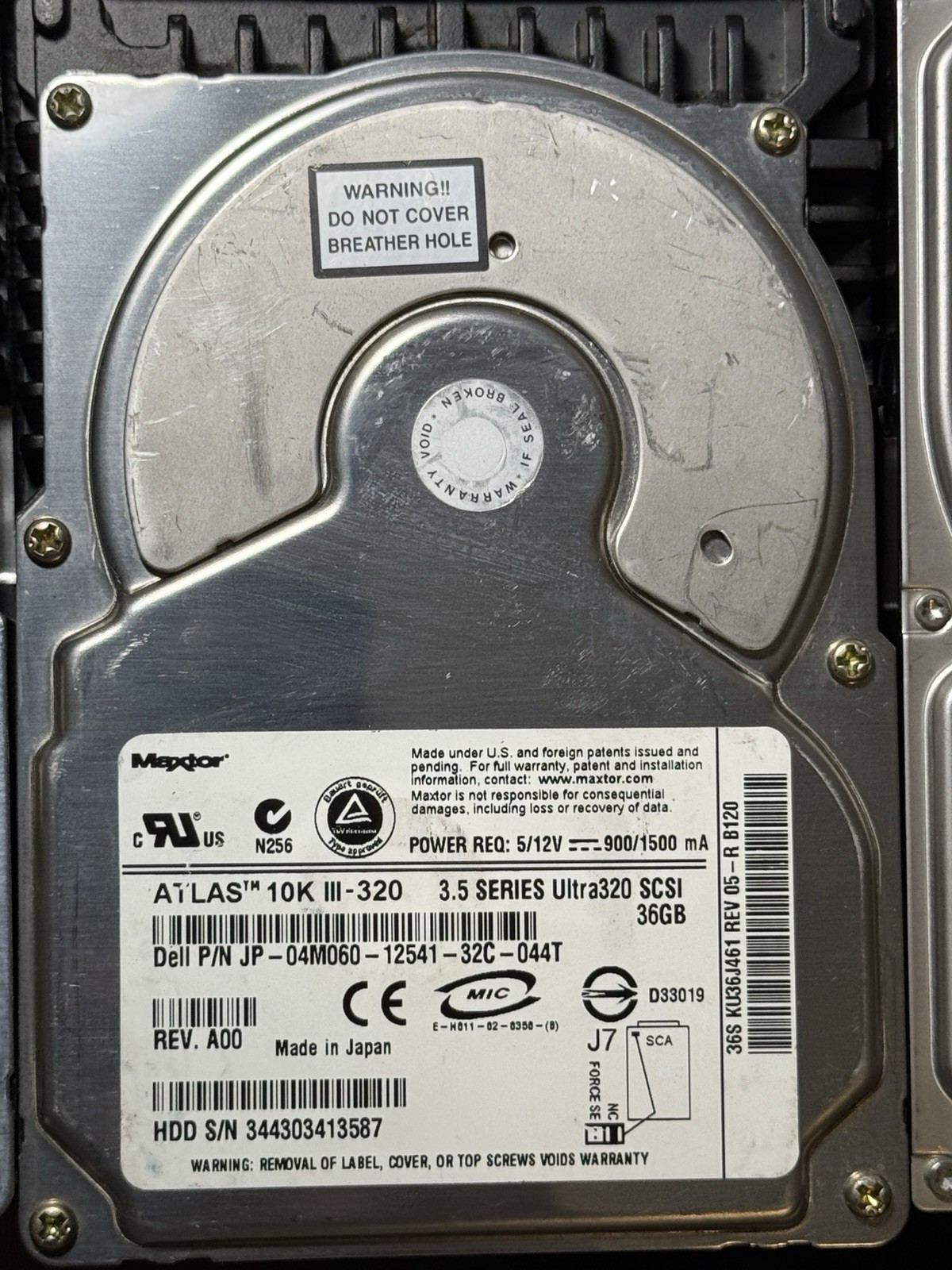Lot of 12 Hard Drives Seagate WD Maxtor Fujitsu + Brackets UNTESTED