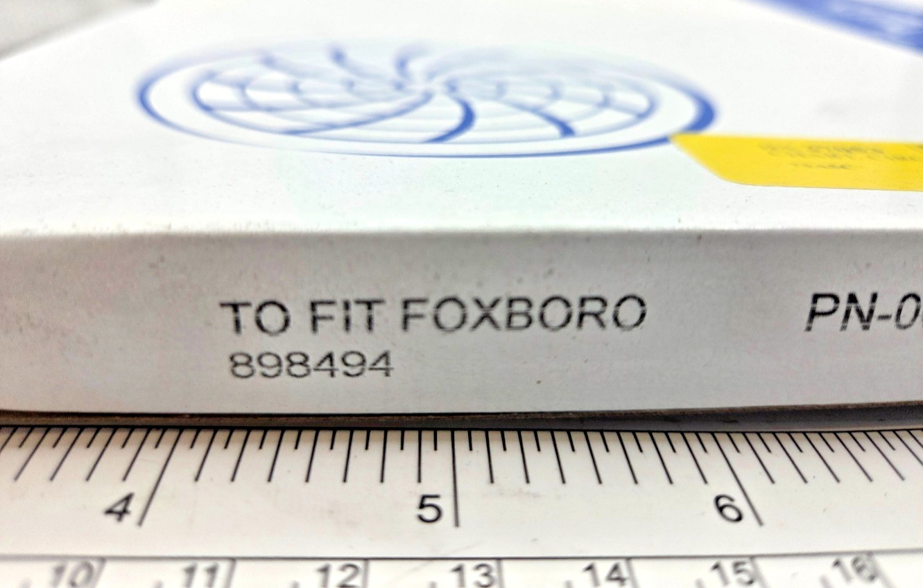 BOX OF 100 GRAPHIC CONTROLS PN-00238303 RECORDING CHARTS, FOXBORO 898494, 0253H