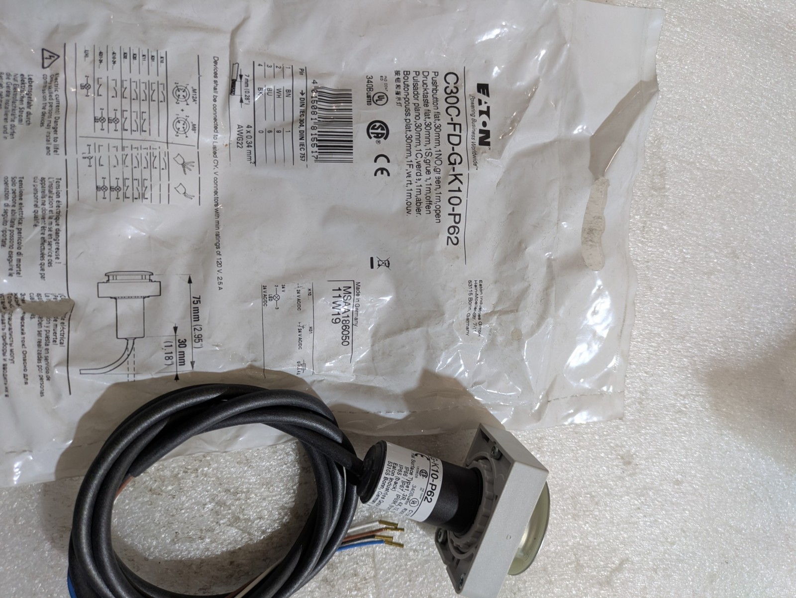 EATON C30C-FD-G-K10-P62 PUSHBUTTON FLAT, 30MM, 1NO, GREEN, 1M, OPEN