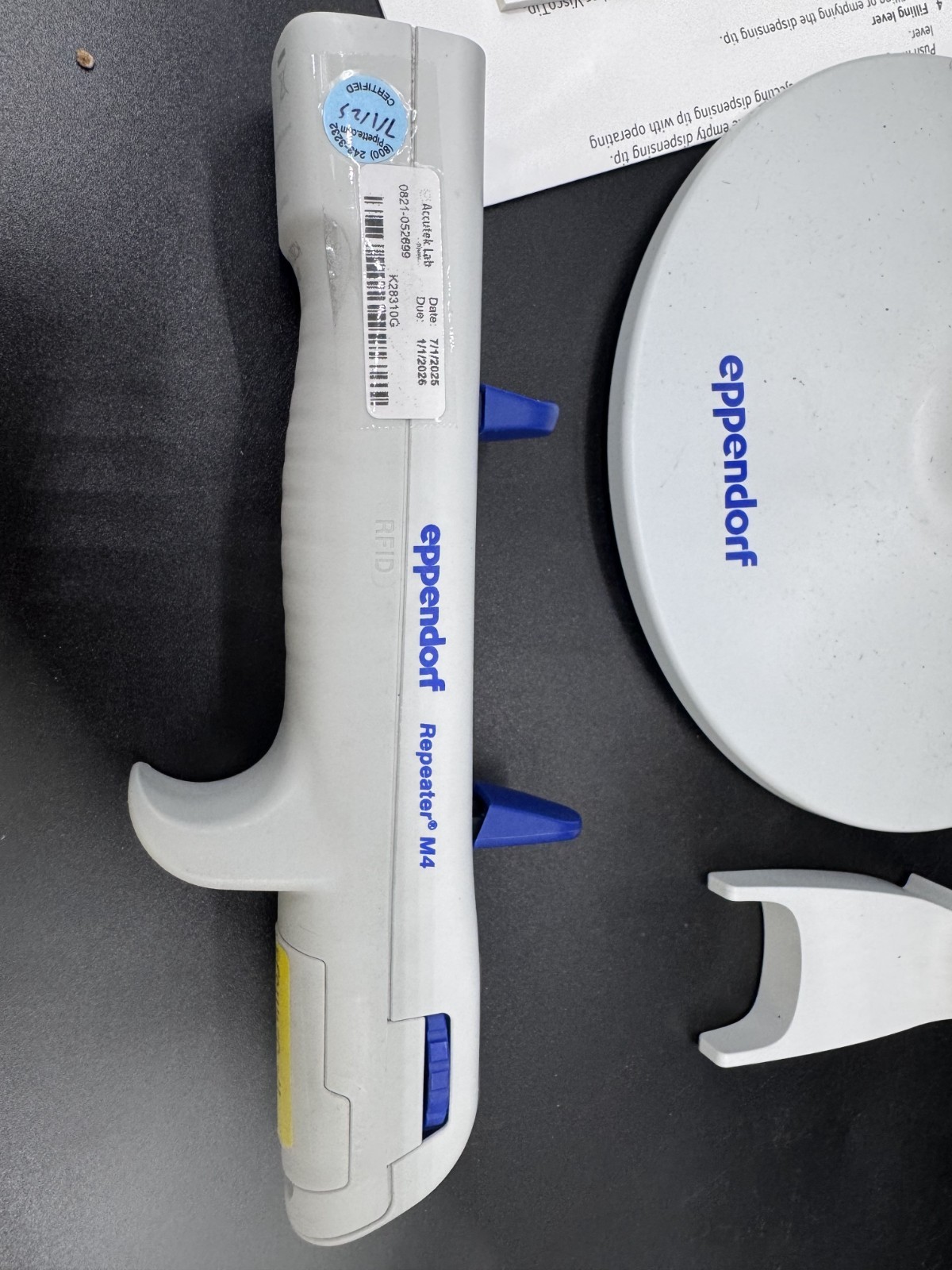 Eppendorf™ Repeater™ M4 Manual Pipette 1 uL – 10 mL & Stands