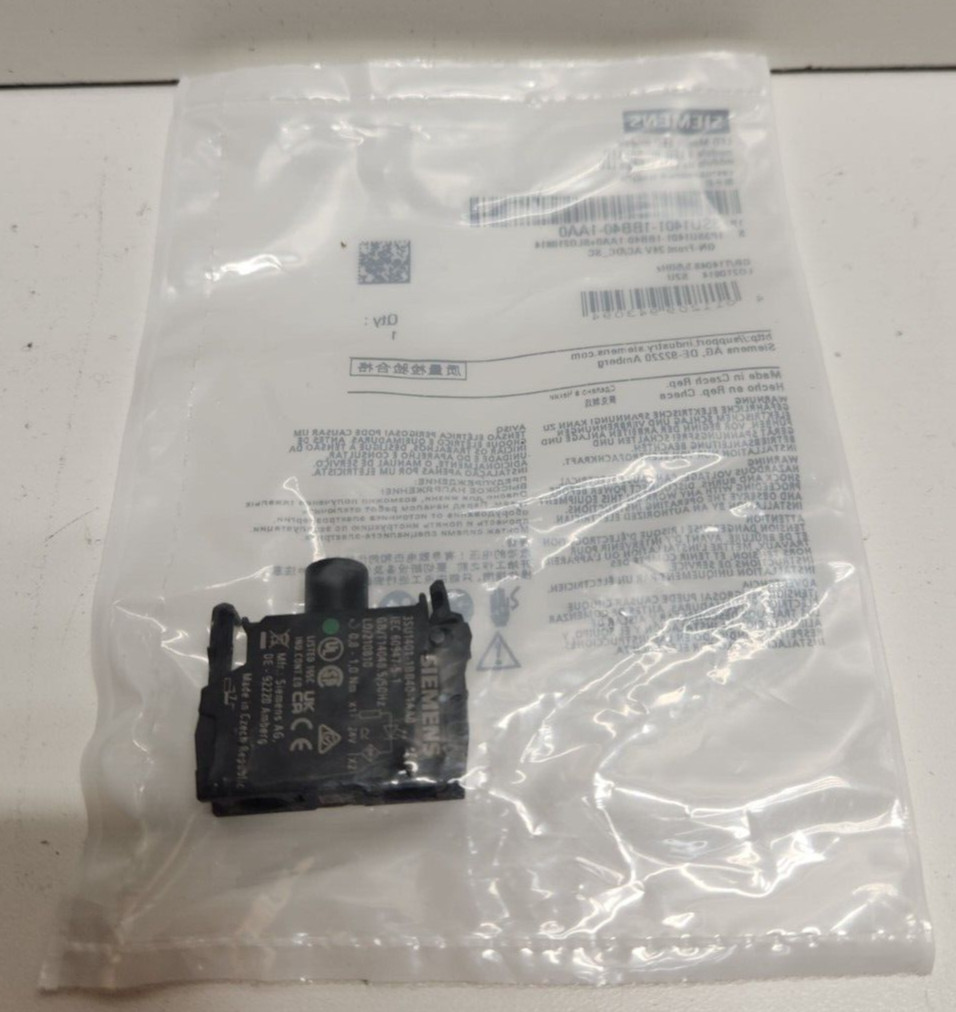 NEW OLD STOCK! SIEMENS 24V GREEN LED MODULE 3SU1401-1BB40-1AA0